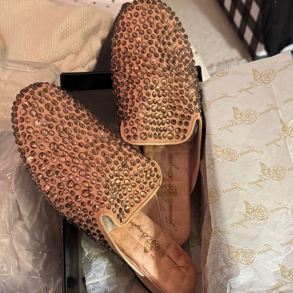 Rhinestone Slides Blush color with flat low heel Joan Boyce women size 10